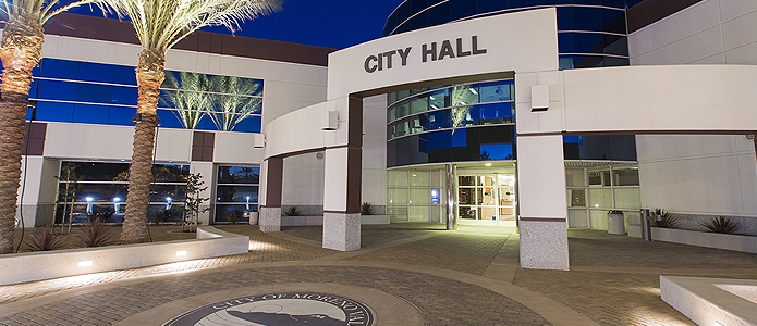 Photo of City Hall.